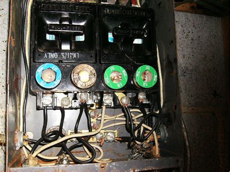 fuse box on but no electric|fuse box problems home.